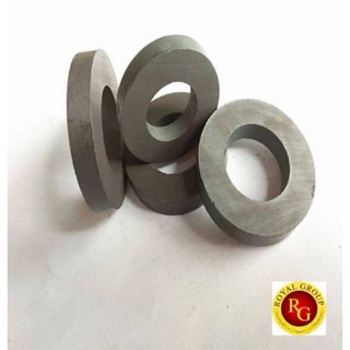 Nam châm viên Ferrite 60x10 lỗ 32mm
