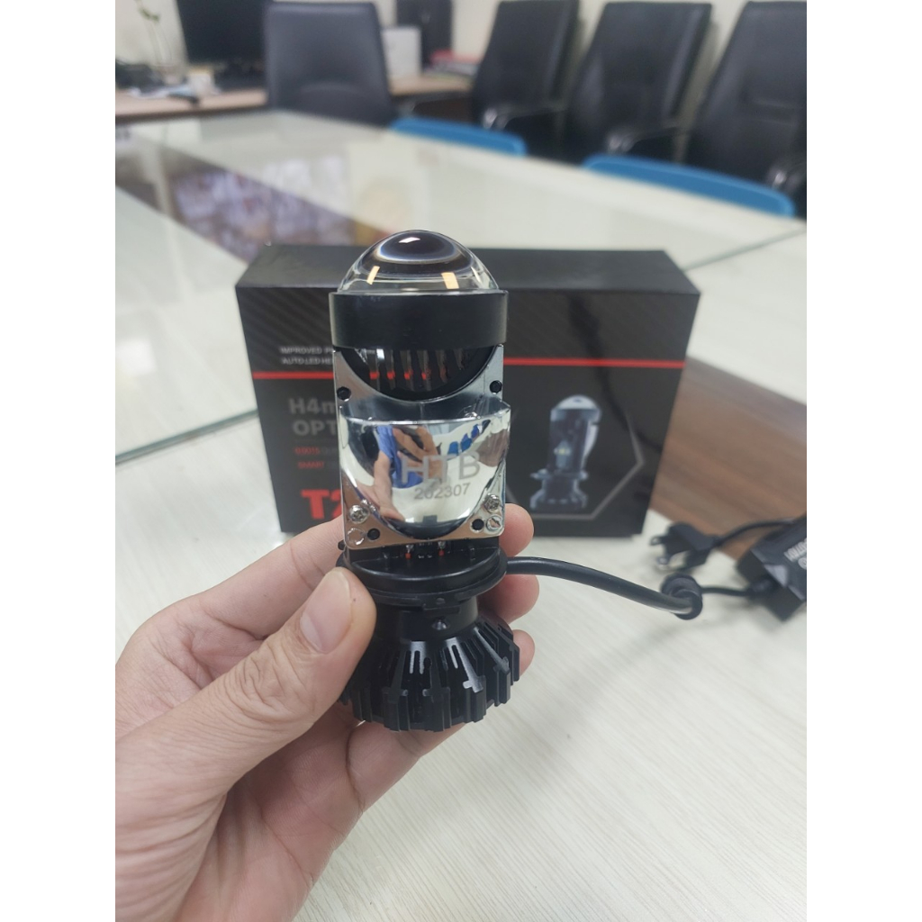 Đèn pha Led bi cầu mini T2 Pro kính tím chân H4 mẫu mới lắp xe máy, ô tô