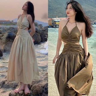 Đầm maxi dây cổ yếm khoét eo