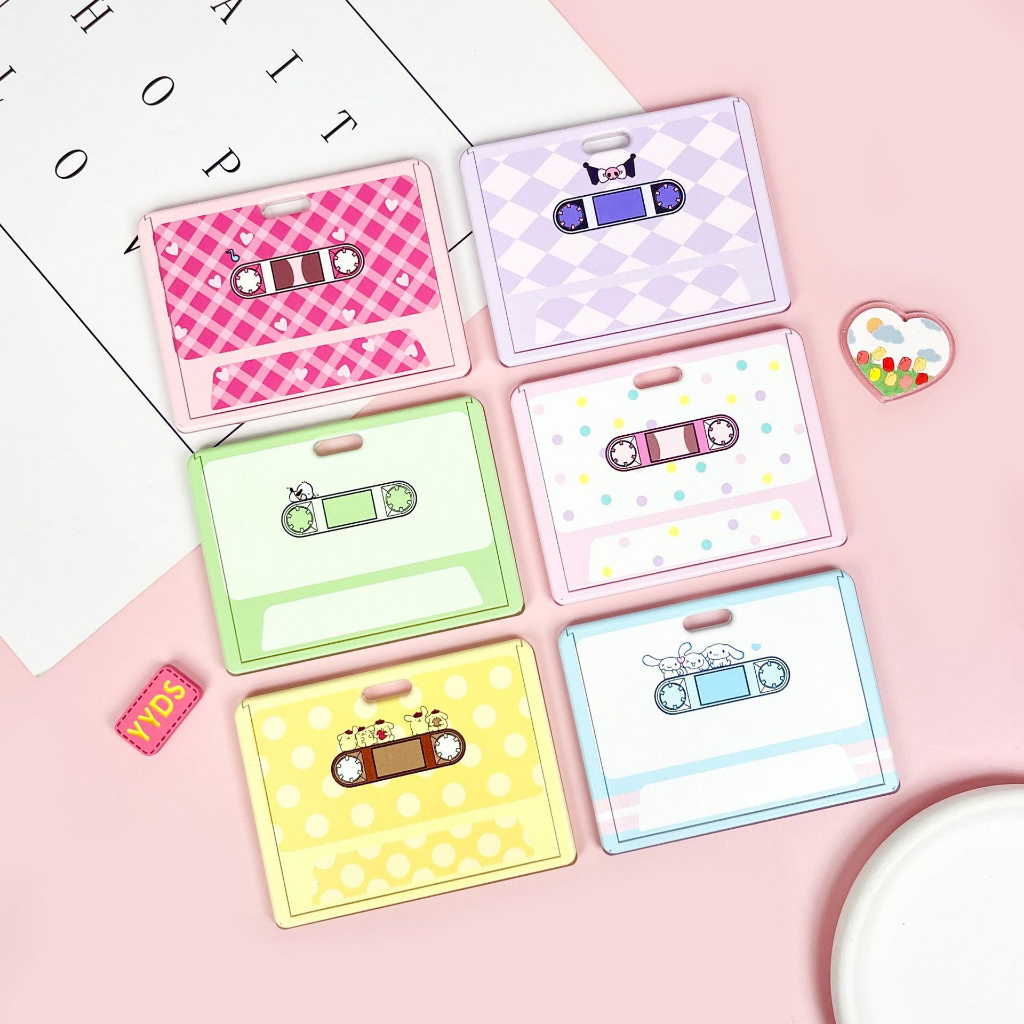 Bao đựng thẻ ngang học sinh, sinh viên, thẻ xe buýt trong suốt kèm móc khóa có họa tiết dễ thương Kuromi, Pochacco