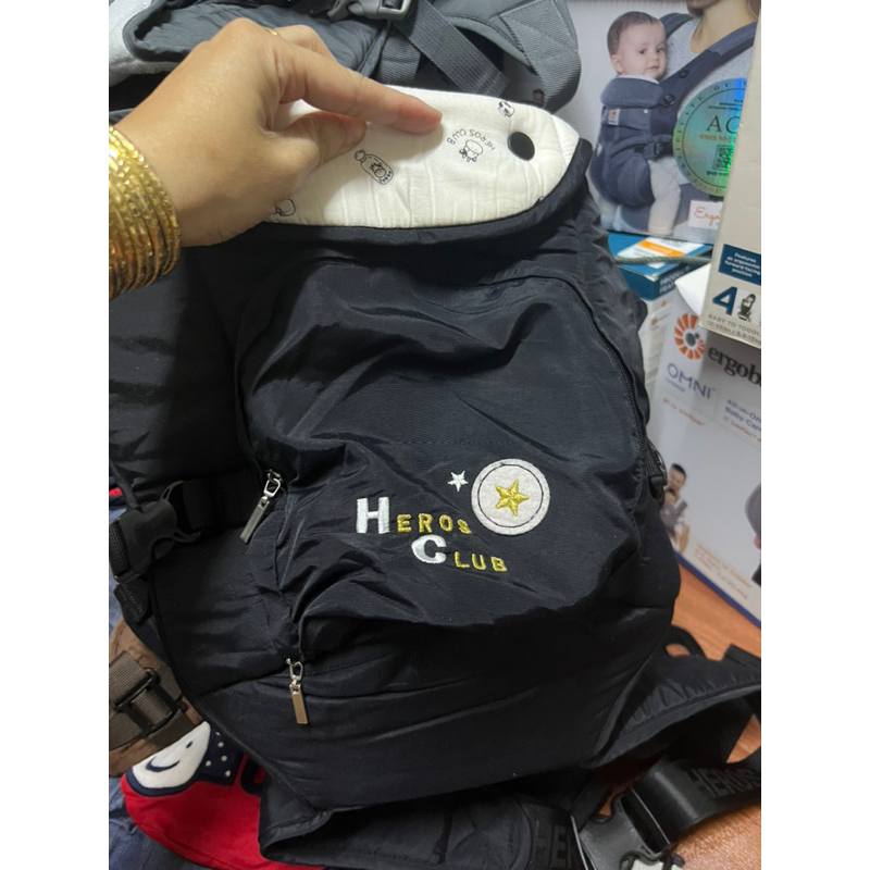 Địu sơ sinh cho bé 0m - hơn 1 tuổi