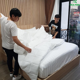 Vỏ Chăn Khách Sạn Kẻ Sọc 3cm T250 Vải Dày Không Nhăn Không Bị Xù