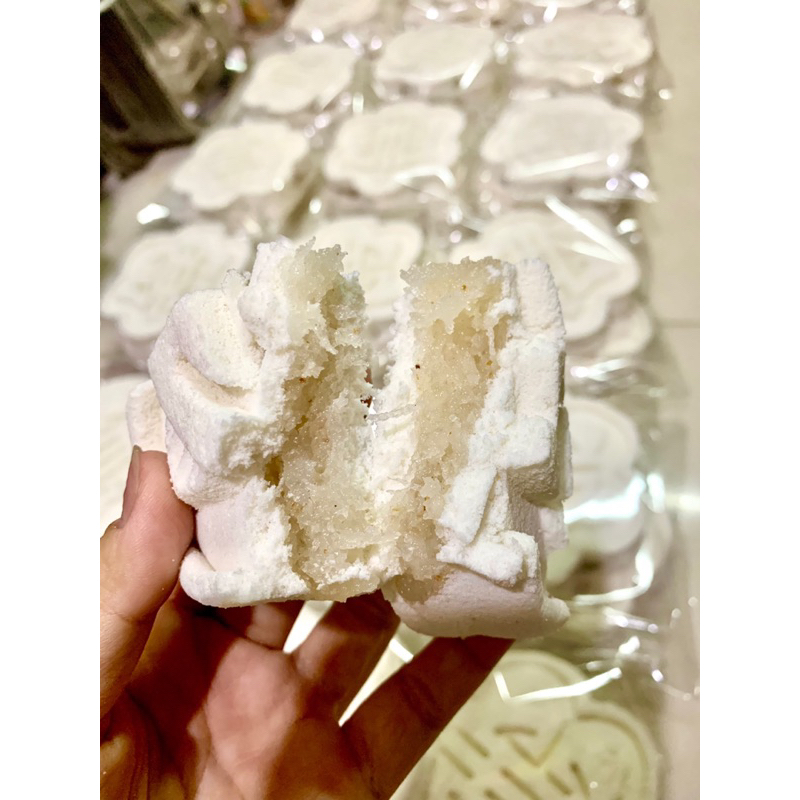 Bánh in Nhân Dừa Non 250g/cái