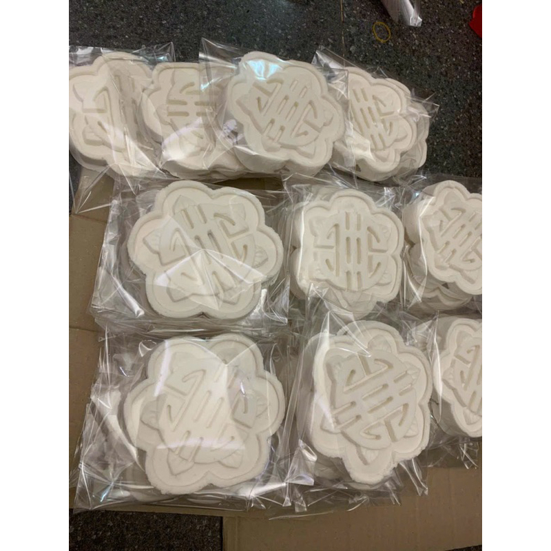 Bánh in Nhân Dừa Non 250g/cái