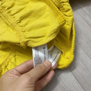 VN- Váy yếm nhung size 12m-5y (form nhỏ 6-18kg)