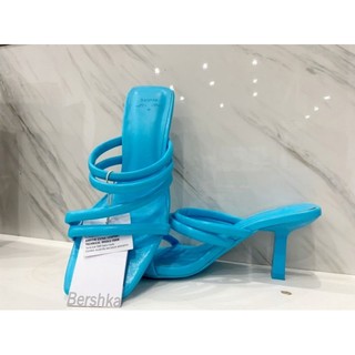 Giày cao gót BSK Bershka auth còn size 37