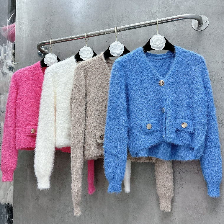 Cardigan Lông Thỏ Khuy Đồng Phong Cách Sang Chảnh - Áo Len Lông Thỏ Dài Tay Dáng Croptop Cài Khuy Thời Trang