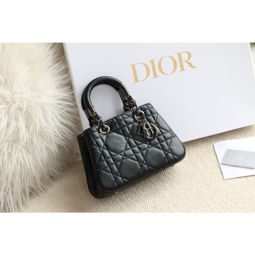 TÚI CD JISOO SZ24 DA THẬT