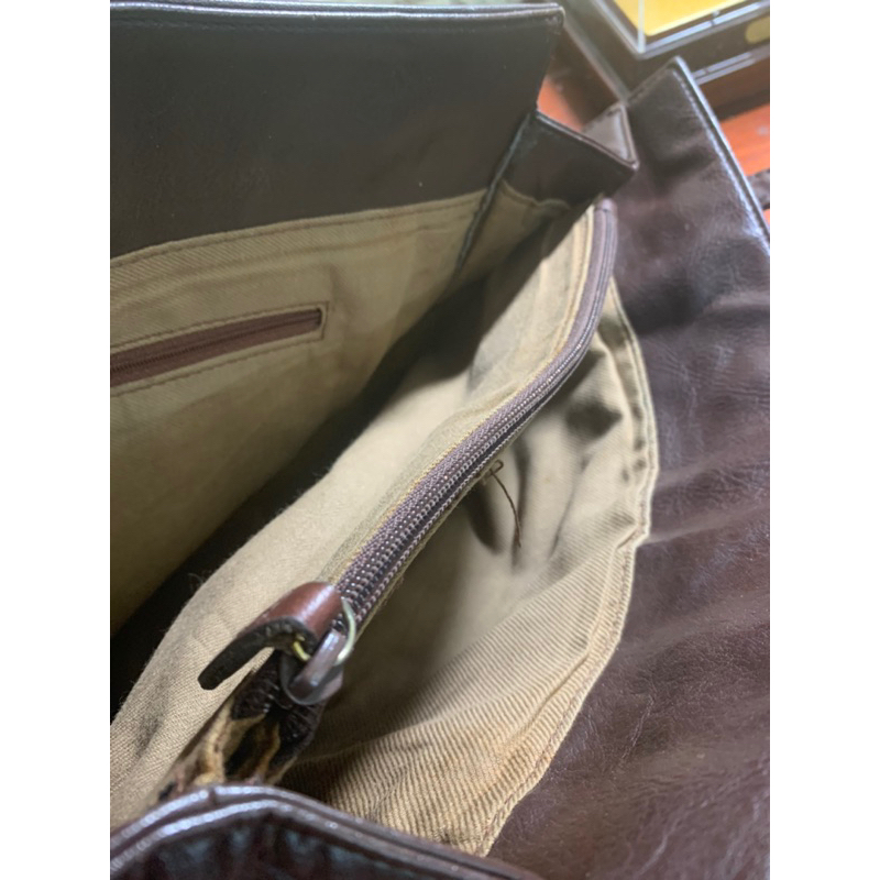 Túi đeo vai da thật