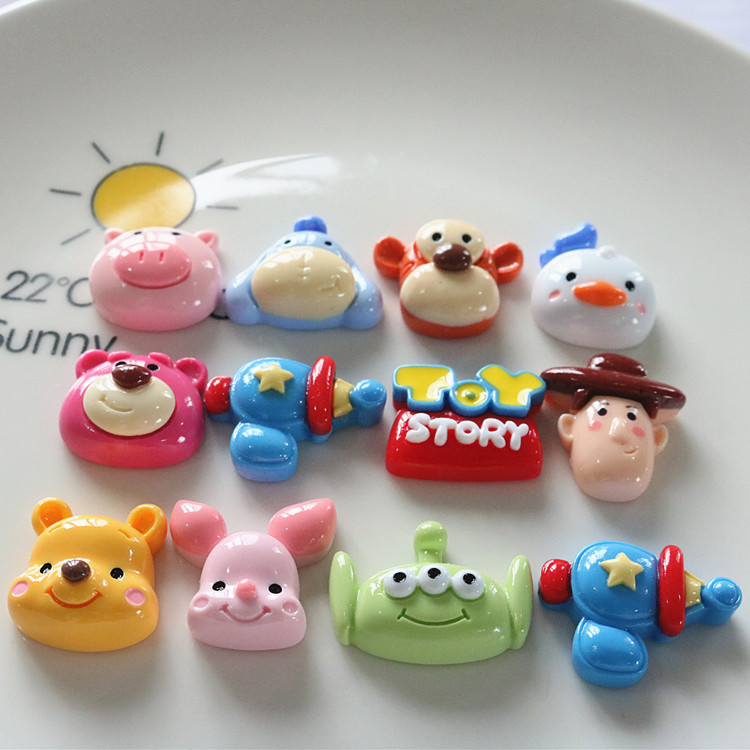 Sticker jibbitz hình Piglet, Pooh, Eeyore, Toy Story gắn dép sục Crocs, DIY