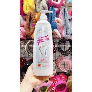Sữa tắm familife giúp body trắng sáng mịn màng tự nhiên 1000ml