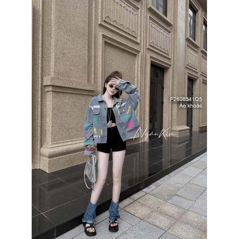 Áo khoác jean tay dài cổ bẻ phẩy sơn siêu chất, áo bò nữ