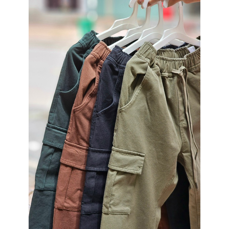 Quần jogger kaki Bluedog