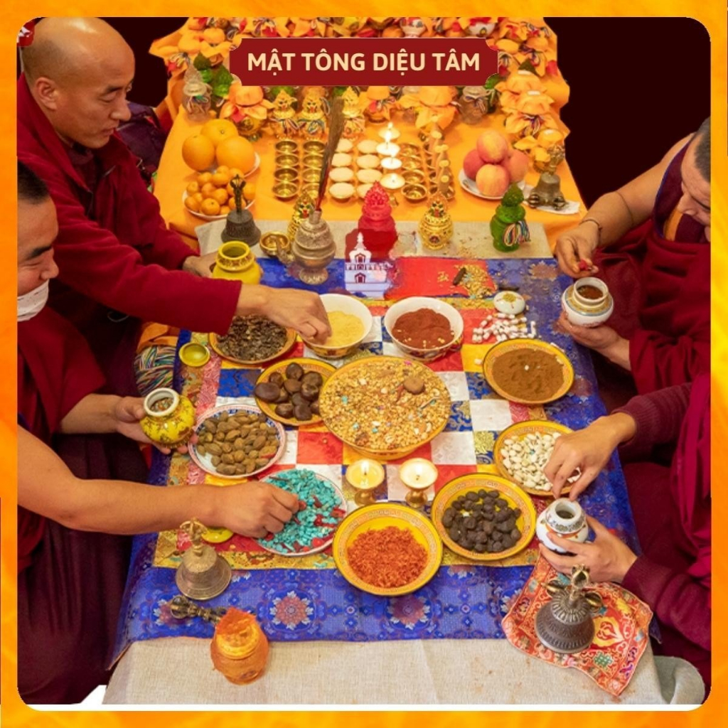 Bảo Bình Hoàng Thần Tài - Bình Tài Bảo Chiêu Tài Lộc đã gia trì đồ thờ cúng ban thần tài - shop Mật Tông Diệu Tâm