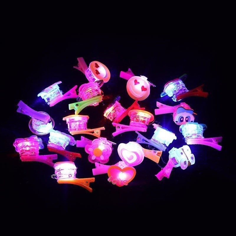 Kẹp tóc có đèn phát sáng hoạt hình cho bé yêu