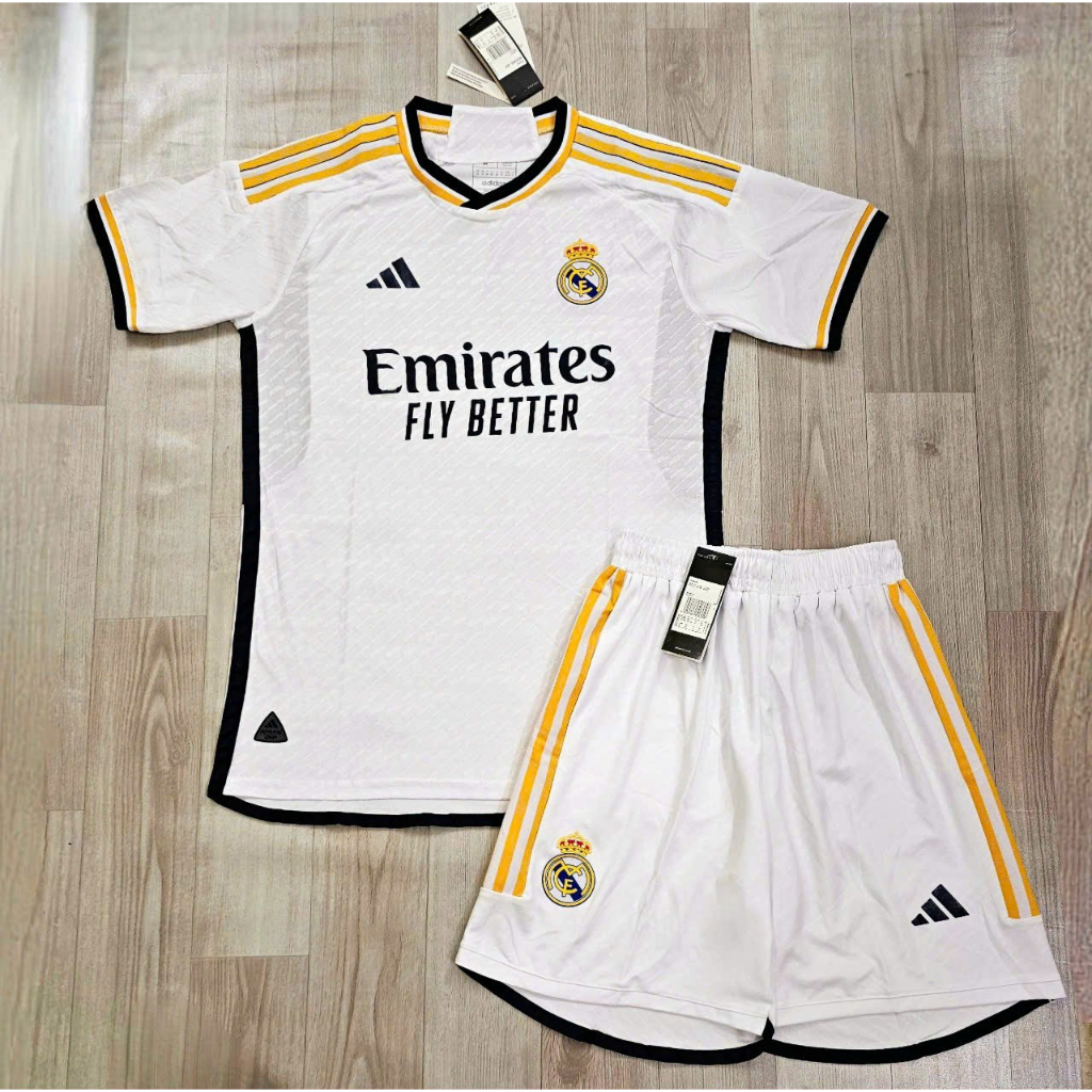 Bộ quần áo Real 23/24 bản Player v1 sân nhà trắng viền vàng logo das thêu