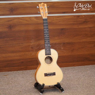 Đàn ukulele tenor chard u-26c, mặt đàn gỗ vân sam - hàng chính hãng