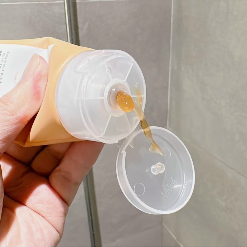 Tẩy tế bào chết Mặt - FACE SCRUB GEL - 100gr -