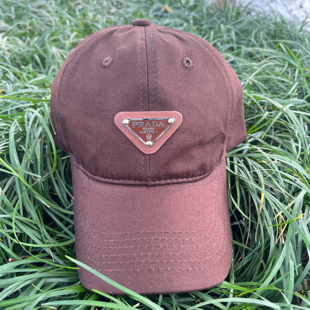 Mũ PRADA 🎉MỚI 2023🎉 Nón Lưỡi Trai Prada Chất Liệu Kaki Thấm Hút Mồ Hôi Nam Nữ Thời Trang Quảng Châu