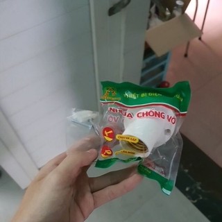 Đuôi đèn e27 đa năng nessanta xoay 180°