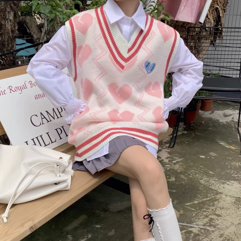 Áo gile len trái tim, Áo len nữ đẹp thời trang điệu đà nữ tính phong cách ulzzang SIÊU ĐÁNG YÊU | BigBuy360 - bigbuy360.vn