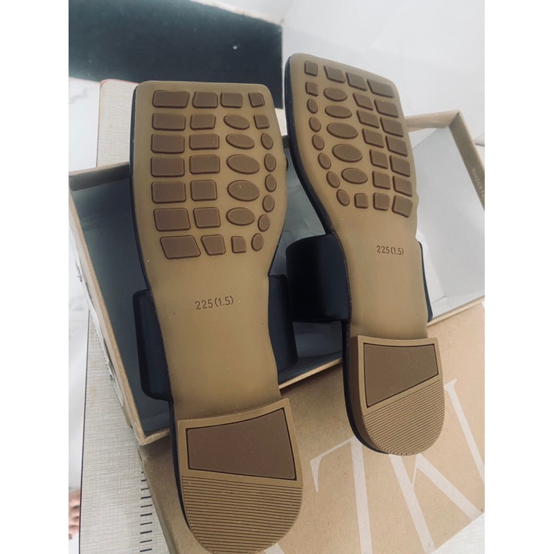 Giầy dép cao gót QC hàng xịn êm chân new>95% size 35