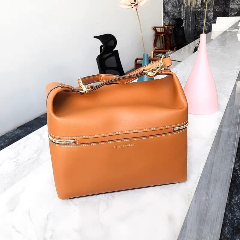 𝐓ú𝐢 𝐆𝐢𝐟𝐭 của Estee Lauder