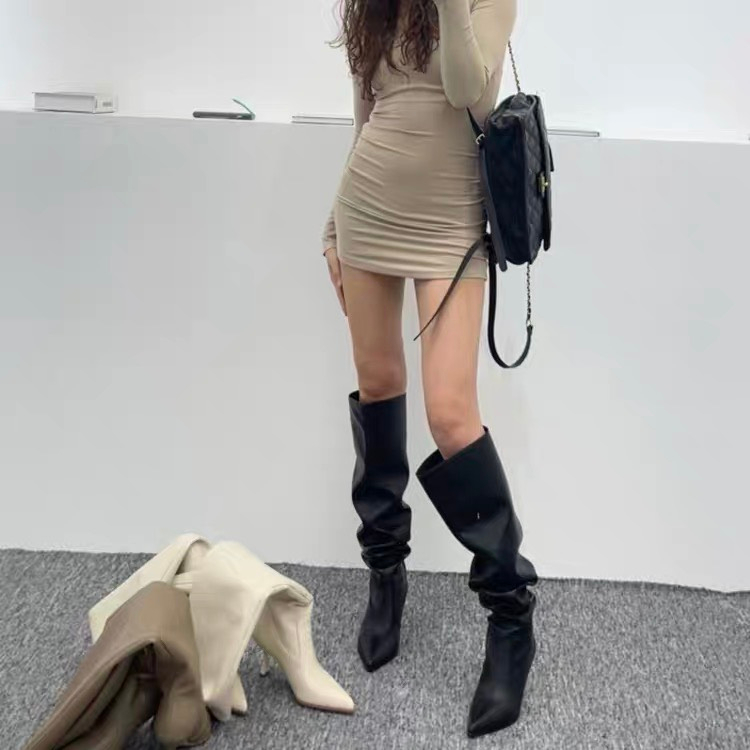 Boot sun da bóng đen