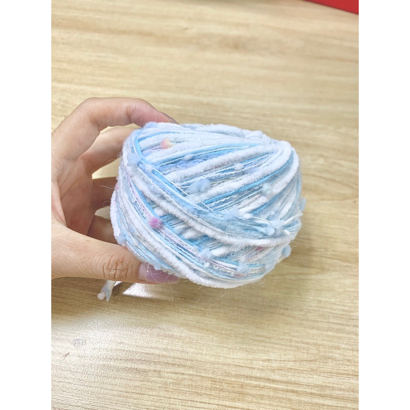 Len xanh dương móc túi Sea và Audrey bag, sợi to móc khá nhanh
