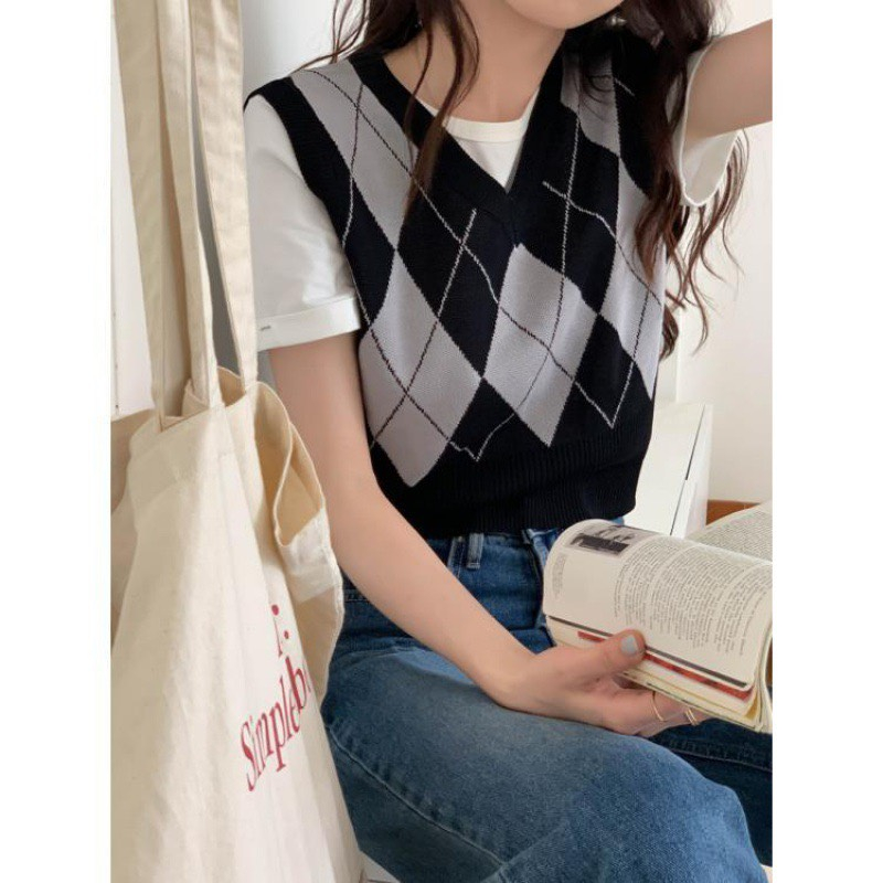 Áo gile len dáng croptop họa tiết caro phong cách Hàn Quốc GL10