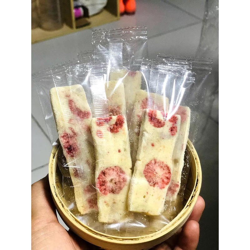 DÂU TÂY SẤY KHÔ