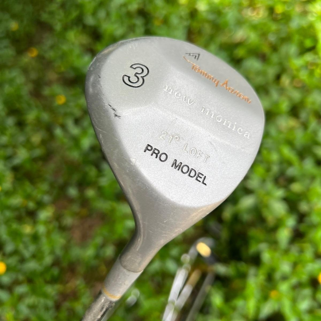 Cây gậy golf hàng bãi thân Carbon - Kim loại