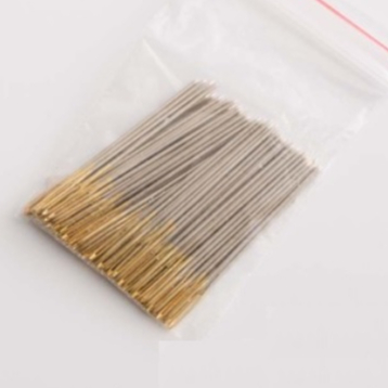 Xỏ chỉ , kim thêu tranh chữ thập