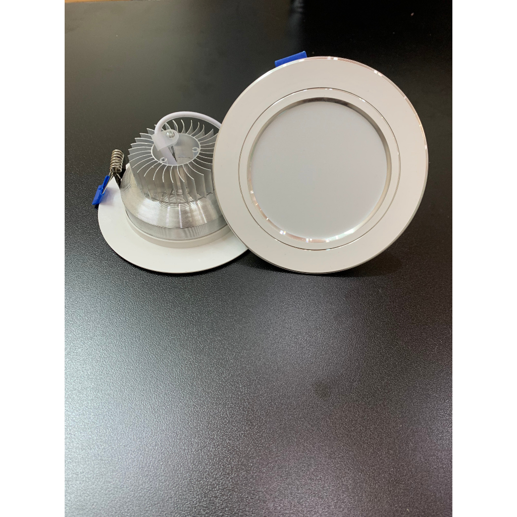 MÃ 03 Đèn Led Âm Trần Đế Đúc Đế Tản liền , Bóng Đèn Mắt Trâu 9W3 Màu Φ76/90 3000k/6000k/45000k