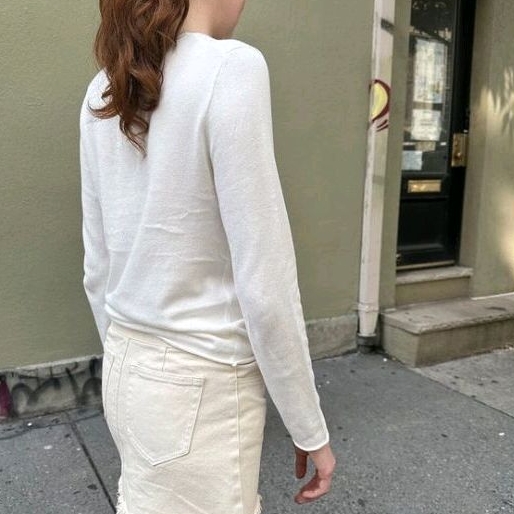 Áo thun tay dài Stella Sweater Brandy Melville