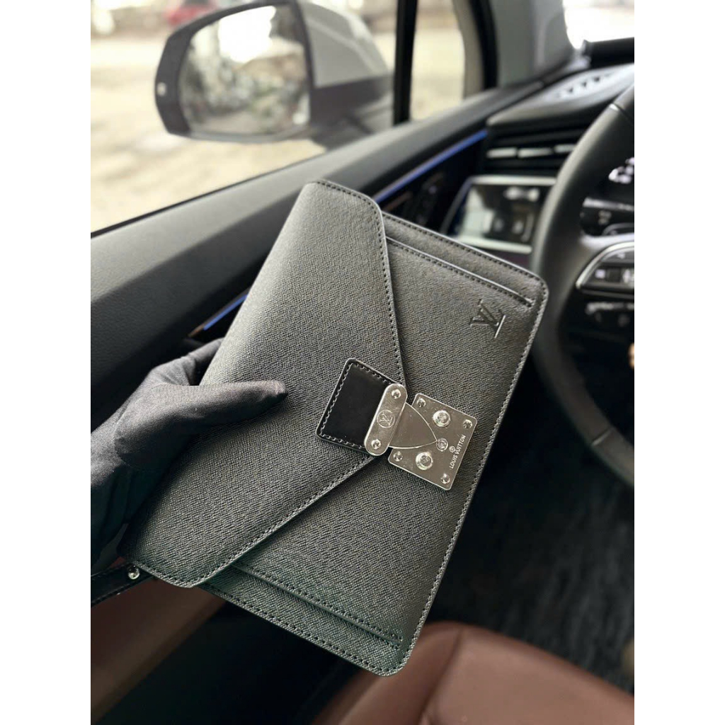 Clutch, ví cầm tay, kẹp nách nam Lờ Vê Thames da tăm, da sần siêu cấp super cực đẹp