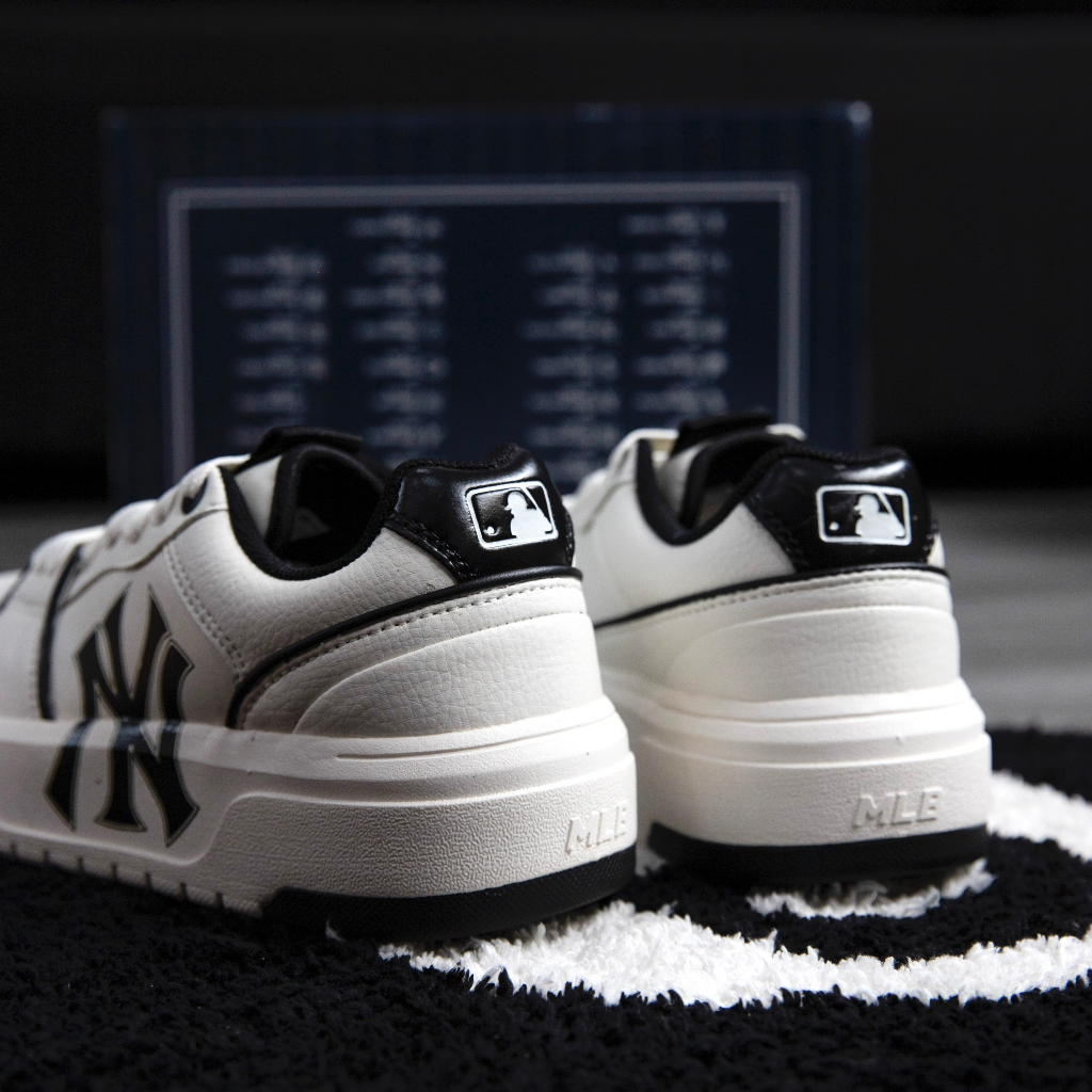 Giày MLB Chunky Liner NY Màu Đen Chính Hãng