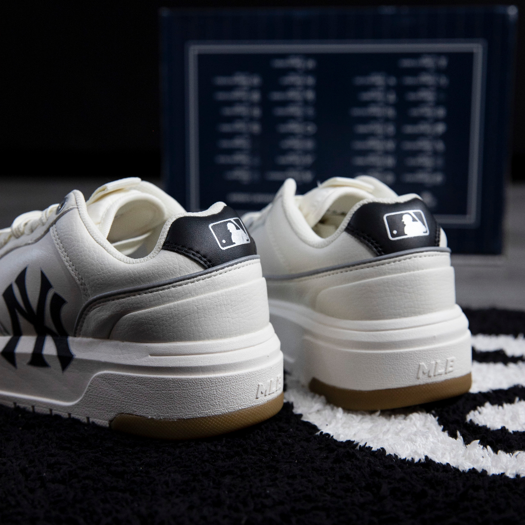 Giày MLB Chunky Liner NY Trắng Phản Quang Chính Hãng