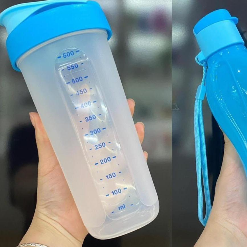 Bộ bình lắc sinh tố mềm, cà phê Shake N Go Tupperware dung tích 500ml gồm bình đựng nước 500ml