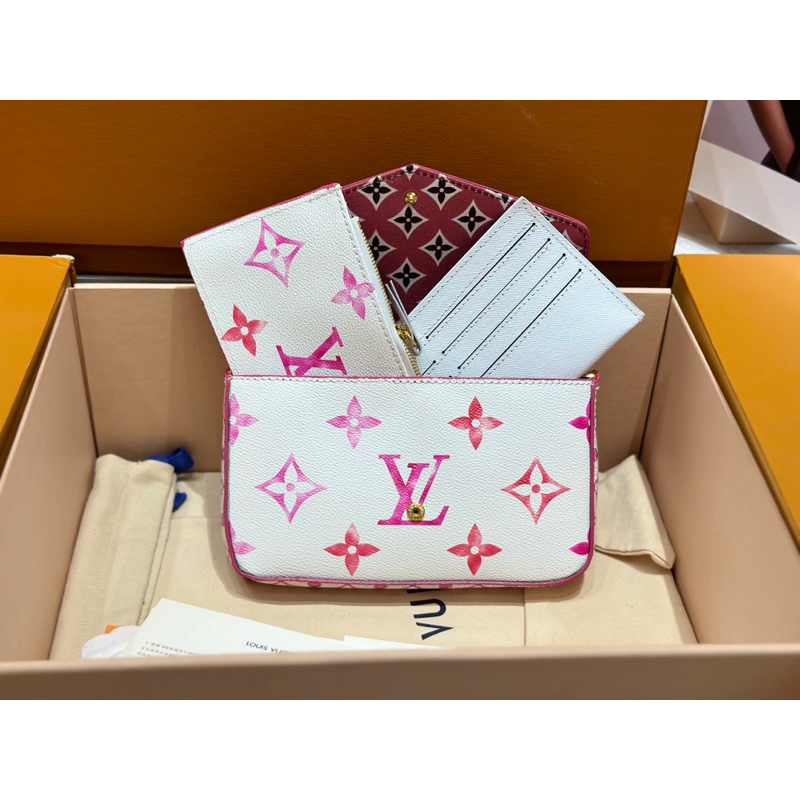 Set Túi Eovi thepool vân dập nổi tag vàng fullbox vip nam châm W266-21