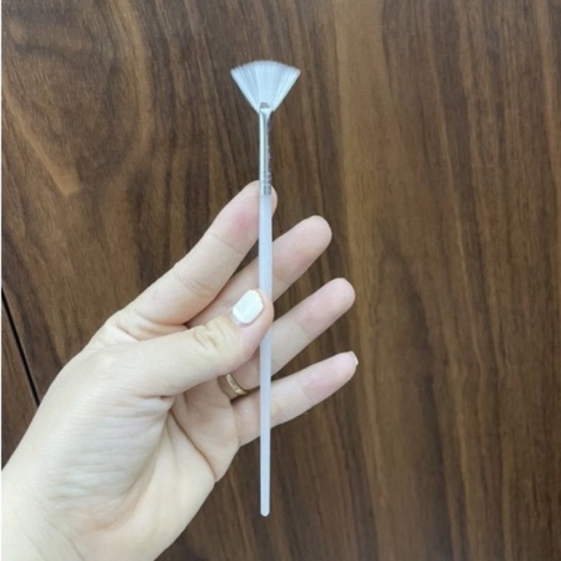 Cọ peel, cọ đắp mặt nạ. Sợi lông siêu mềm hình cánh quạt. Phong cách Hàn Quốc.