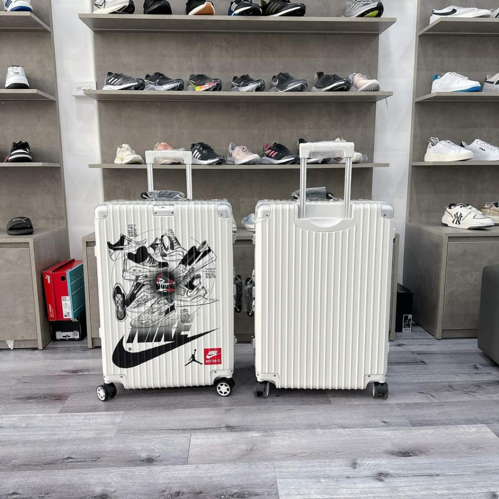 VALI FILA - 20inch/24inch/28inch - MÀU XÁM