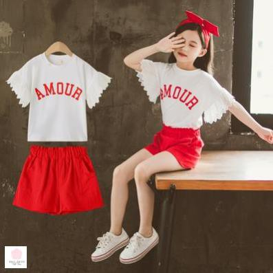 Bộ quần áo cho bé gái