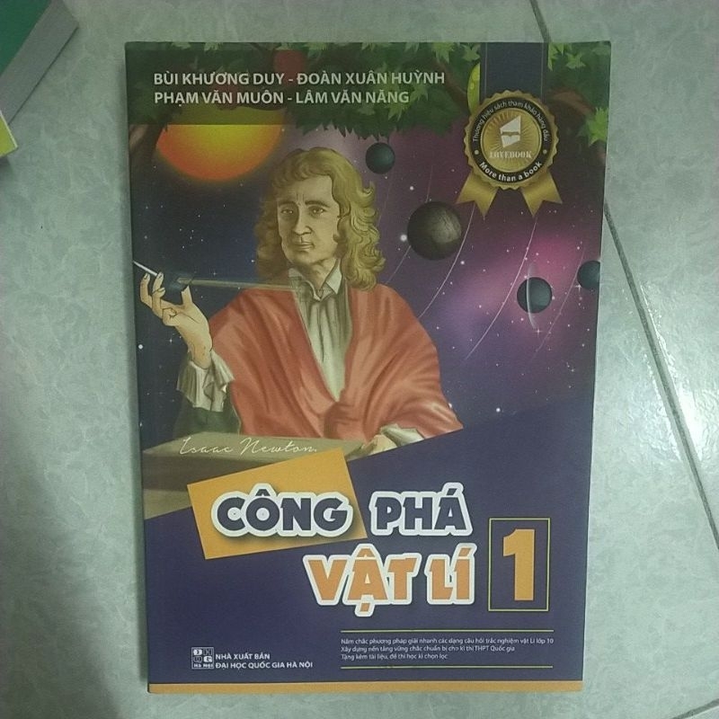 Công phá vật lí 1+ công phá lí thuyết hoá tặng kèm cẩm nang hoá học phổ thông