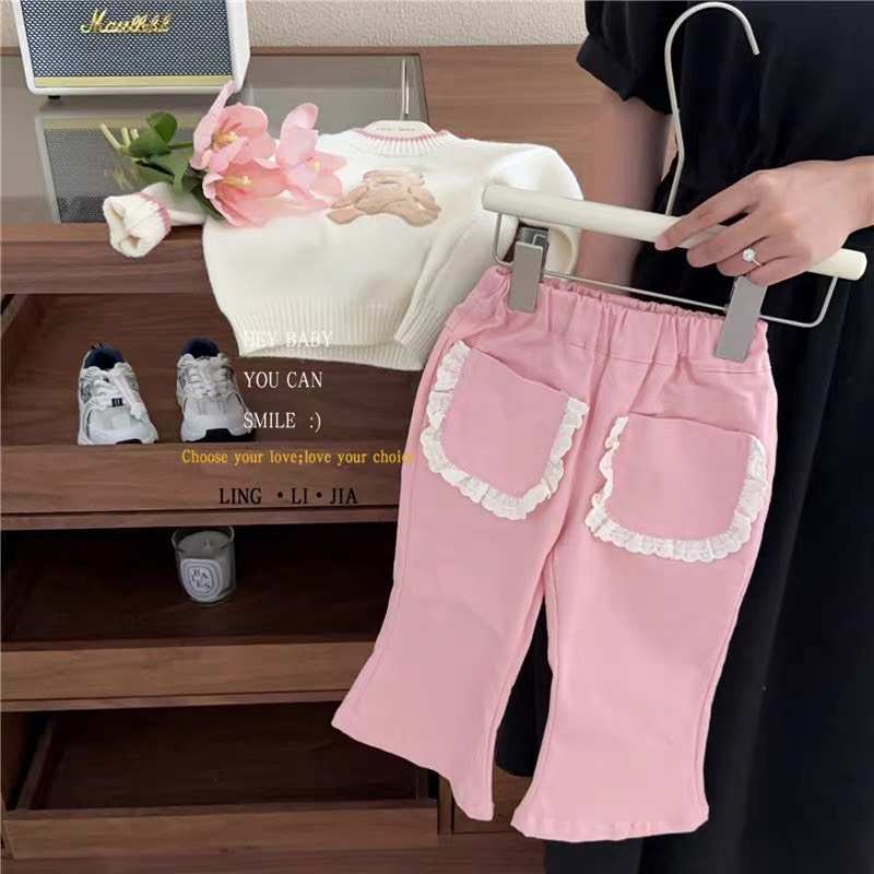 Áo len gấu nâu , quần loe QCCC Bé Gái