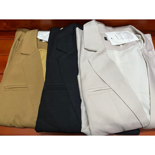 Áo blazer basic 2 lớp có đệm vai - 3 màu kem/đen/nâu