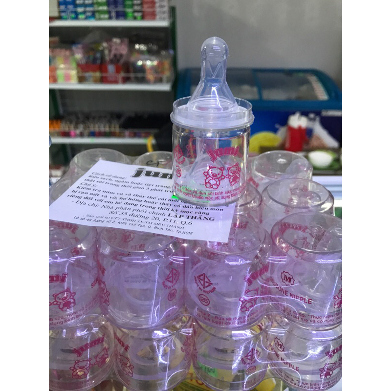 Núm vú bình sữa Jumi