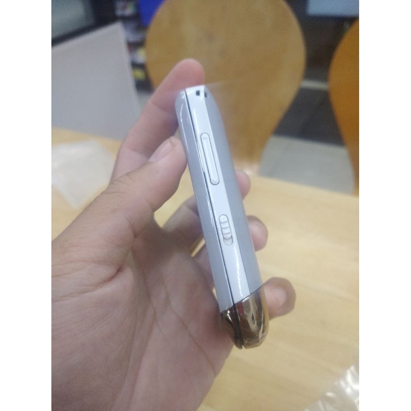 Điện thoại Nokia trượt C2-03 sưu tầm