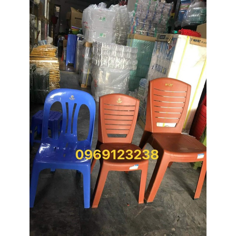 Ghế nhựa Việt Nhật dựa lớn sọc ngang cỡ trung- thương hiệu Việt Nhật cao cấp chân ghế cao 38cm ngồi bàn cao 50-60cm