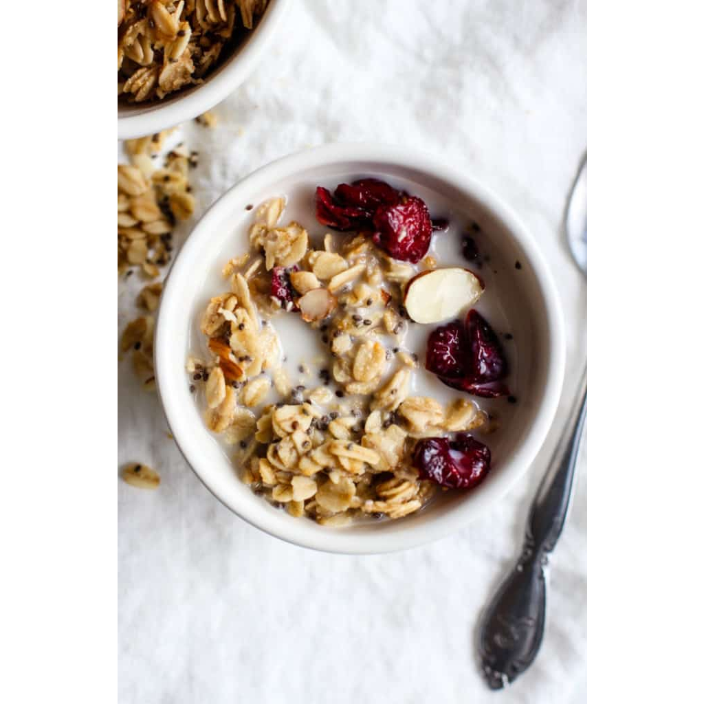 NGŨ CỐC NAM VIỆT QUẤT - QUẢ HẠNH Bob's Red Mill, Pan-Baked Granola, Cranberry Almond, Gluten-Free, Non-GMO, 312g